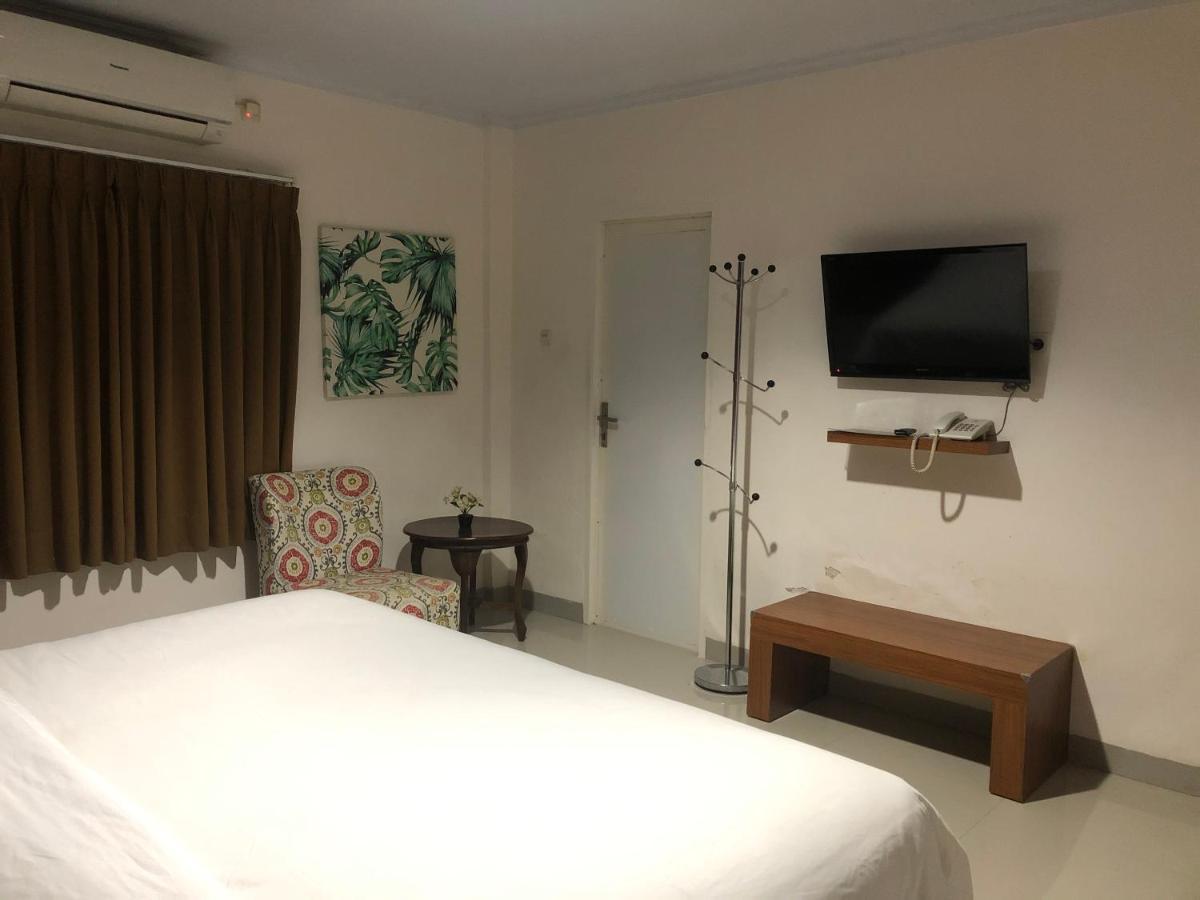 基纳利潘台酒店 马卡萨 外观 照片