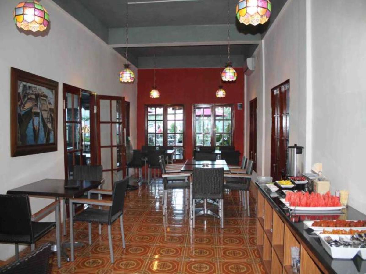 基纳利潘台酒店 马卡萨 外观 照片