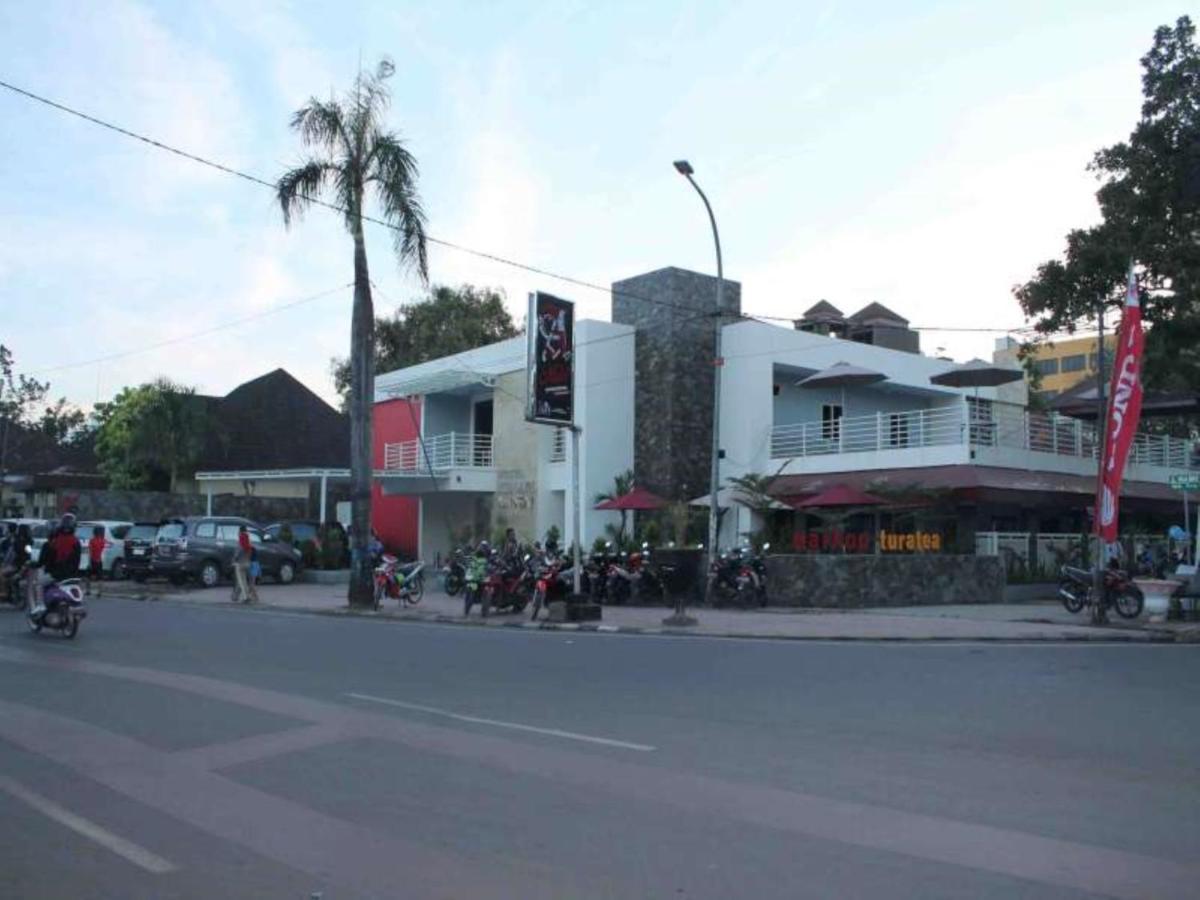 基纳利潘台酒店 马卡萨 外观 照片